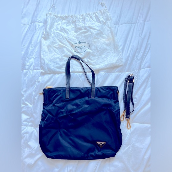 Prada nylon totebag (pre-loved) - Picture 1 of 2